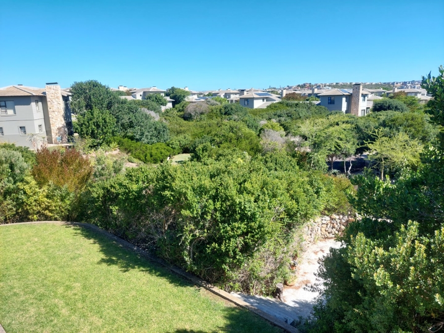 4 Bedroom Property for Sale in Hartenbos Landgoed Western Cape